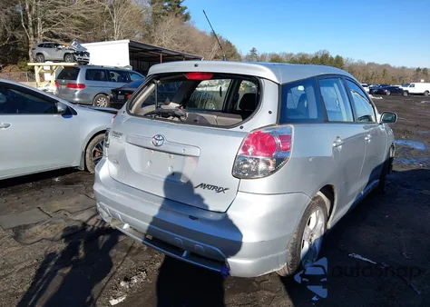 2005 Toyota Matrix Xr from USA, damaged, VIN 2T1KR32E15C469622